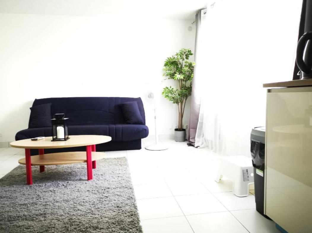 Studio de charme, 30' Paris, 5' Evry, 10' Orly Ris-Orangis Exterior foto