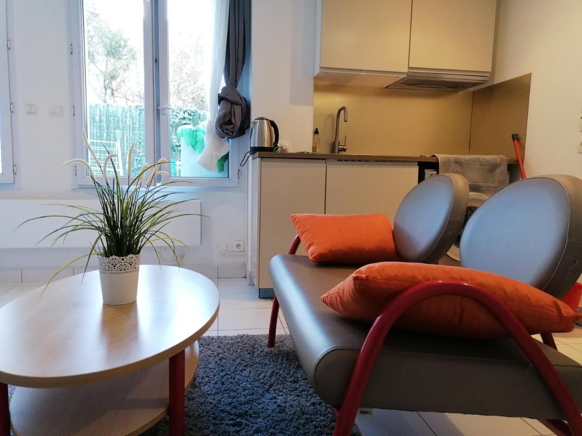 Studio de charme, 30' Paris, 5' Evry, 10' Orly Ris-Orangis Exterior foto